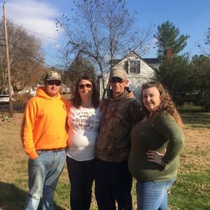 Meet your Posher, Caitlin